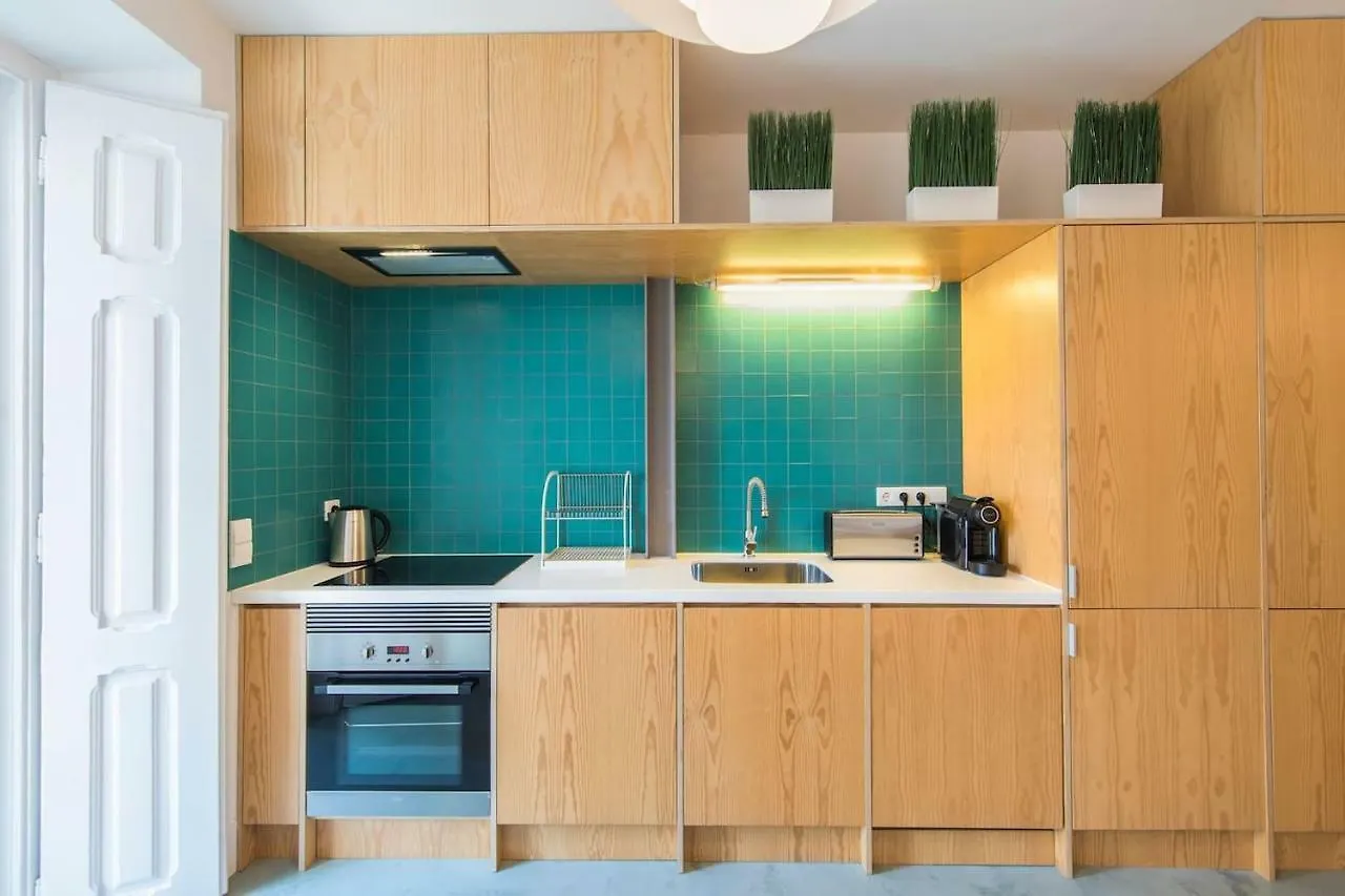 Lovelystay - Wide & Bright 4 Families Lisboa 0*,