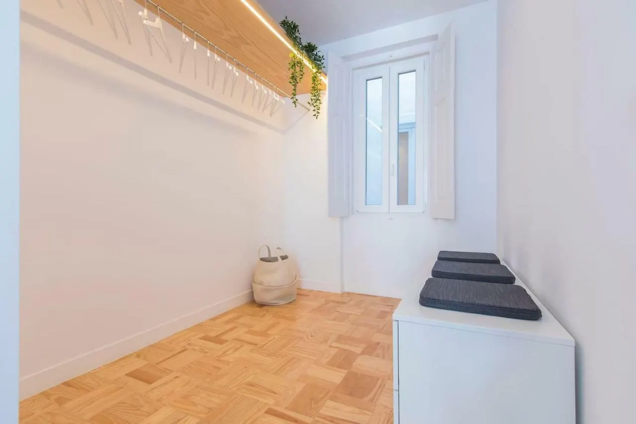 Lovelystay - Wide & Bright 4 Families Lisbon 0*,  Portugal