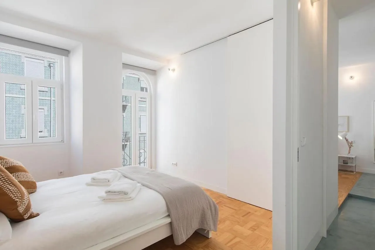 Lovelystay - Wide & Bright 4 Families Lisbon 0*,